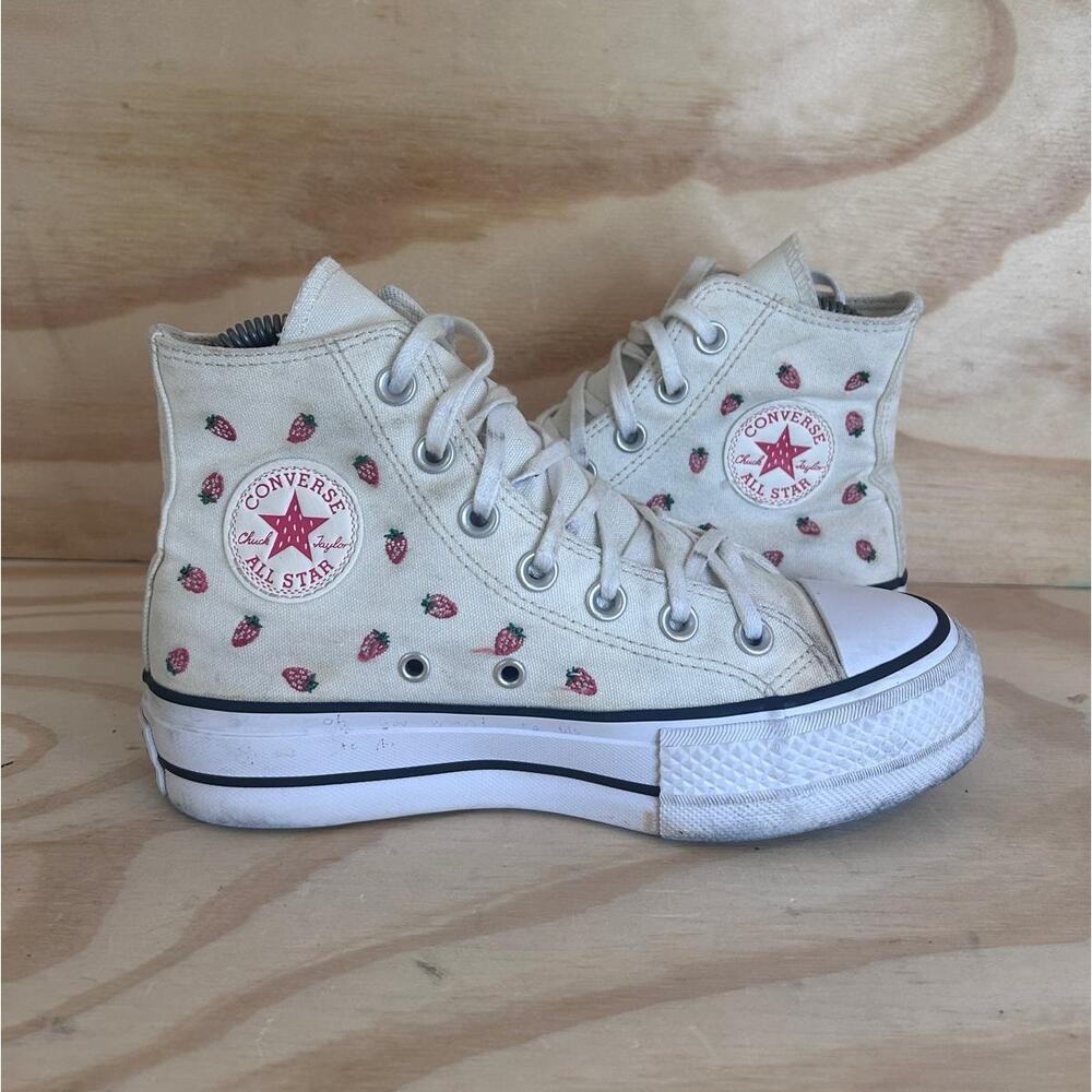 Converse AS CT Lift Platform Hi Strawberries Sneakers White/Red Womens 5 A14934C - Picture 1 of 10
